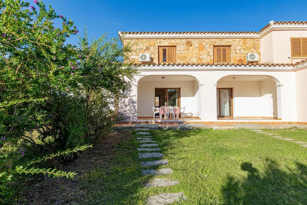 Appartamento Sette Posti Vicino Al Centro Di San Teodoro San Teodoro  San Teodoro (Sardinia)