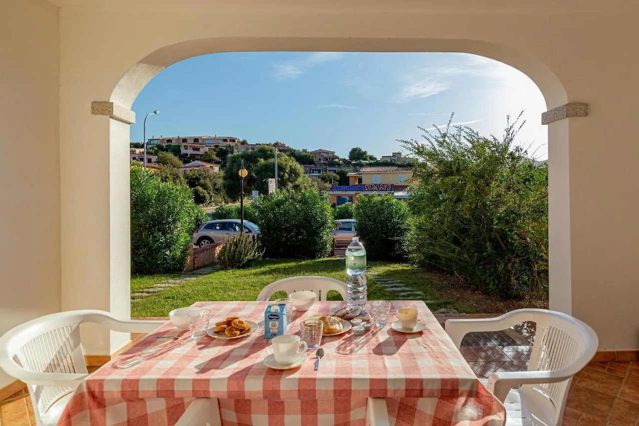 Appartamento Sette Posti Vicino Al Centro Di San Teodoro San Teodoro  Apartment